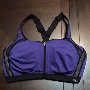 Victoria’s Secret VSX sport bra